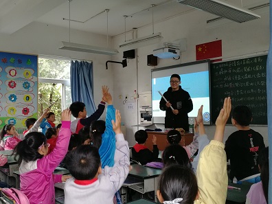 学长.jpg